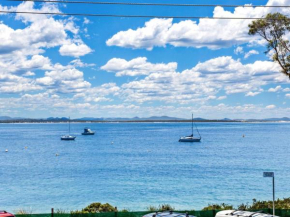 South Pacific, Unit 5/13 Shoal Bay Road